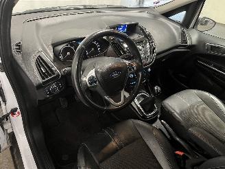 Ford B-Max B-Max (JK8) MPV 1.0 EcoBoost 12V 100 (SFJA(Euro 5)) [74kW]  (10-2012/1=
2-2017) picture 14