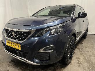 uszkodzony samochody osobowe Peugeot 5008 5008 II (M4/MC/MJ/MR) MPV 1.2 12V e-THP PureTech 130 (EB2DTS(HNY)) [96=
kW]  (12-2016/12-2024) 2017/8