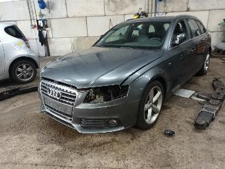 Sloopauto Audi A4 A4 Avant (B8) Combi 2.0 TFSI 16V (CDNB(Euro 5)) [132kW]  (06-2008/12-2=
015) 2011/4