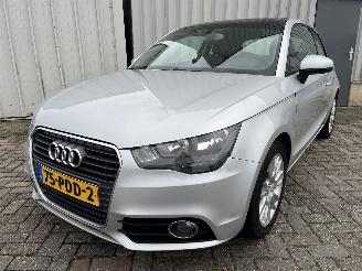 damaged passenger cars Audi A1 A1 (8X1/8XK) Hatchback 3-drs 1.4 TFSI 16V 122 (CAXA(Euro 5)) [90kW]  (=
05-2010/04-2015) 2011/1