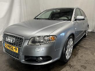 Vaurioauto  passenger cars Audi A4 A4 Avant (B7) Combi 3.2 FSI V6 24V Quattro (AUK) [188kW]  (01-2005/06-=
2008) 2005/2