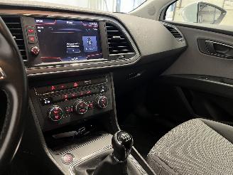 Seat Leon Leon ST (5FF) Combi 5-drs 1.0 TSI 12V (DKRF) [85kW]  (05-2015/08-2020)= picture 17
