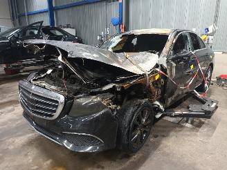 Uttjänta bilar auto Mercedes E-klasse E (W213) Sedan E-350e 2.0 Turbo 16V (M274.920) [210kW]  (07-2016/06-20=
19) 2016/12
