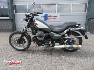 skadebil auto Moto Guzzi Nevada 750 2016/5