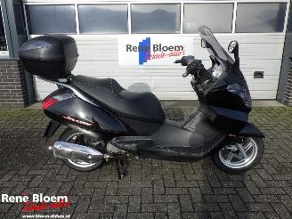 Aprilia Atlantic 125 SP picture 1