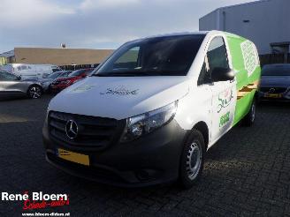 krockskadad bil bedrijf Mercedes Vito 109 CDI Funtional Airco Lang 2020/3