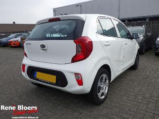 skadebil auto Kia Picanto 1.0 CVVT Economyline Airco 2019/6
