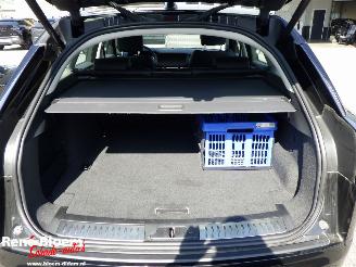 Land Rover Range Rover Velar 2.0 P400e SE picture 10
