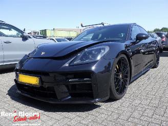 krockskadad bil auto Porsche Panamera 4 2.9 E-Hybrid 463pk Full Option 2024/5