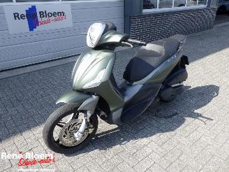Piaggio Beverly 350 S picture 5