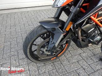 KTM 390 Duke ABS picture 13