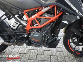 KTM 390 Duke ABS picture 17