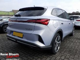 Vaurioauto  passenger cars MG Marvel R Luxury 70kwh 179pk 2022/12