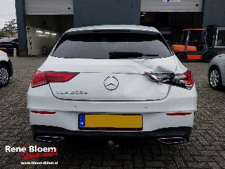 Mercedes Cla-klasse 250e Premium Plus Aut picture 3