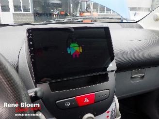 Toyota Aygo 1.0-12V Dynamic Blue picture 15