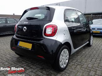 Unfallwagen Smart Forfour 1.0 Pure 5drs Airco 2016/8