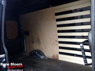 Iveco Daily 35S 16V 2.3 352 H2 156pk Aut picture 9