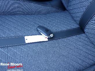 Peugeot e-2008 EV Allure Avantage 54kWh 156pk picture 19