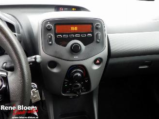Peugeot 108 1.0 e-VTi Active Airco 5drs picture 14