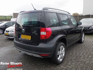uszkodzony samochody osobowe Skoda Yeti 1.2 TSI Comfort 5drs 2012/9