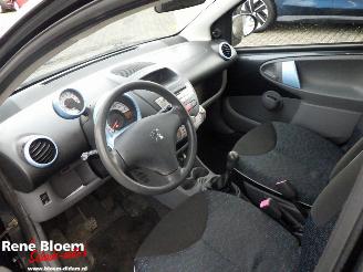 Peugeot 107 1.0-12V XR 5drs Airco picture 12