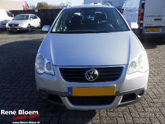 Volkswagen Polo 1.4-16V Cross Clima 5drs picture 6