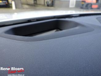 BMW 5-serie 520i High Executive picture 35