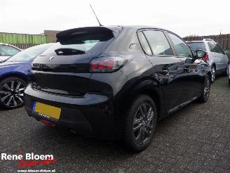 damaged passenger cars Peugeot 208 1.2 Puretech Active Pack 2022/3