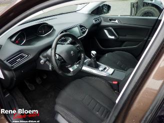 Peugeot 308 1.6 THP Premiere picture 14