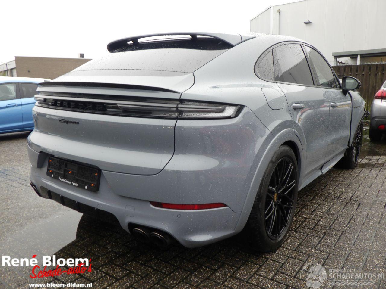 Porsche Cayenne 3.0 E-HYBRID Full Option 476pk