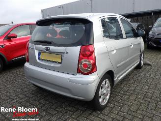Coche accidentado Kia Picanto 1.1 X-clusive 2008/9