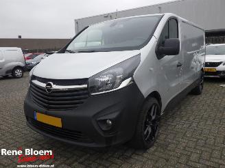 krockskadad bil bedrijf Opel Vivaro 1.6 CDTI L2H1 Edition Airco 2017/1