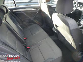 Volkswagen Golf 1.0 TSI Comfortline 5drs picture 10