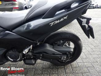Yamaha  T-Max 530 DX picture 11