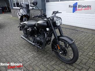 Royal Enfield  Classic 350 picture 3