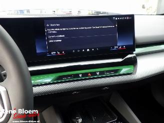 BMW 5-serie 520i M-pakket Full Option 190pk picture 24