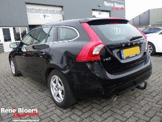 Volvo V-60 2.0 D2 Nordic+ 120pk Navi picture 2