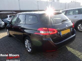 Peugeot 308 SW 1.6 BlueHDI Blue Lease Executive picture 5
