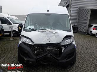 Peugeot Boxer 2.2 Blue HDI 120 L2H2 3.0T picture 3