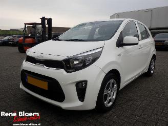 Voiture accidenté Kia Picanto 1.0 DPi ComfortLine 5p 2023/5