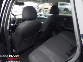 MG 5 Electric Standard Range Luxury 50kWh 177pk picture 14