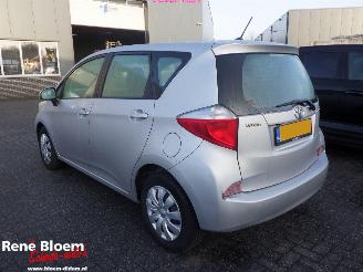 Toyota Verso -S 1.3 VVT-i Aspiration picture 2