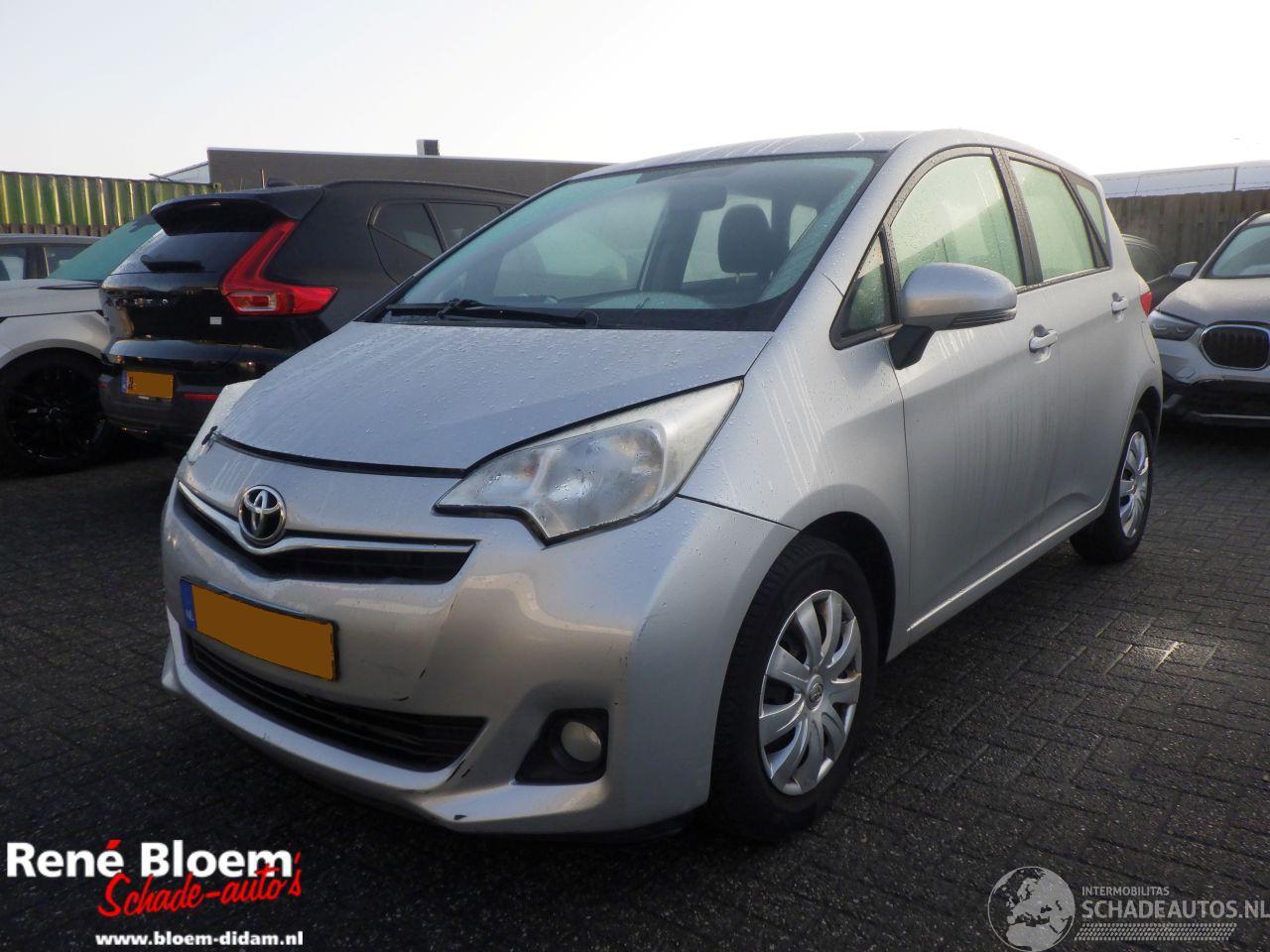 Toyota Verso -S 1.3 VVT-i Aspiration