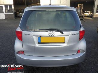 Toyota Verso -S 1.3 VVT-i Aspiration picture 3