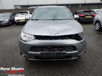 Mitsubishi Outlander 2.0 PHEV Executive Edition AWD picture 3