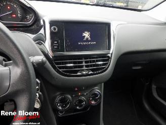 Peugeot 208 1.2 PureTech Active picture 22