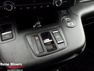 Peugeot e-Partner 136 L2 50kWh picture 14