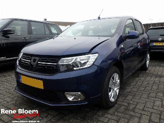 skadebil auto Dacia Sandero 0.9  Tce Laureate Airco 5drs 2019/3