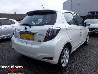 skadebil auto Toyota Yaris 1.5 Hybrid Dynamic Aut 5drs 2012/11