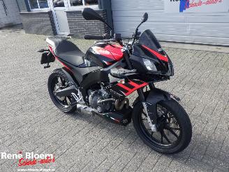 Aprilia Tuono 125 picture 7